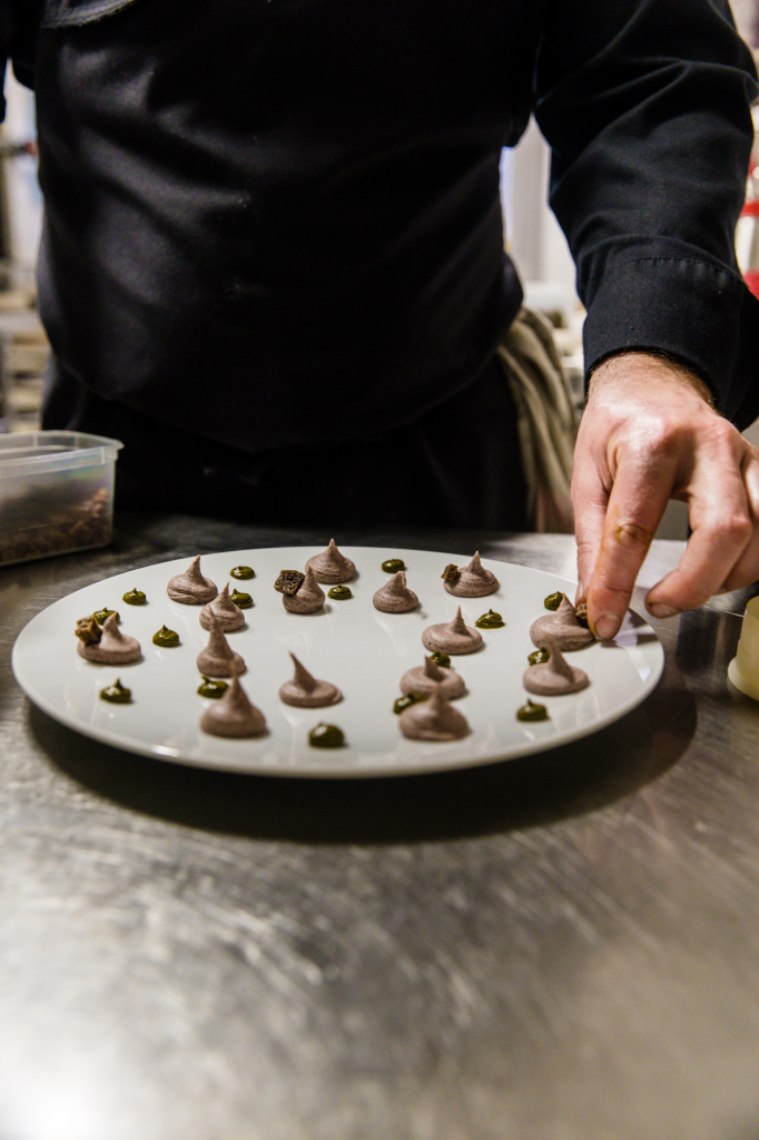 dressage au restaurant le Marronnier près de Caen